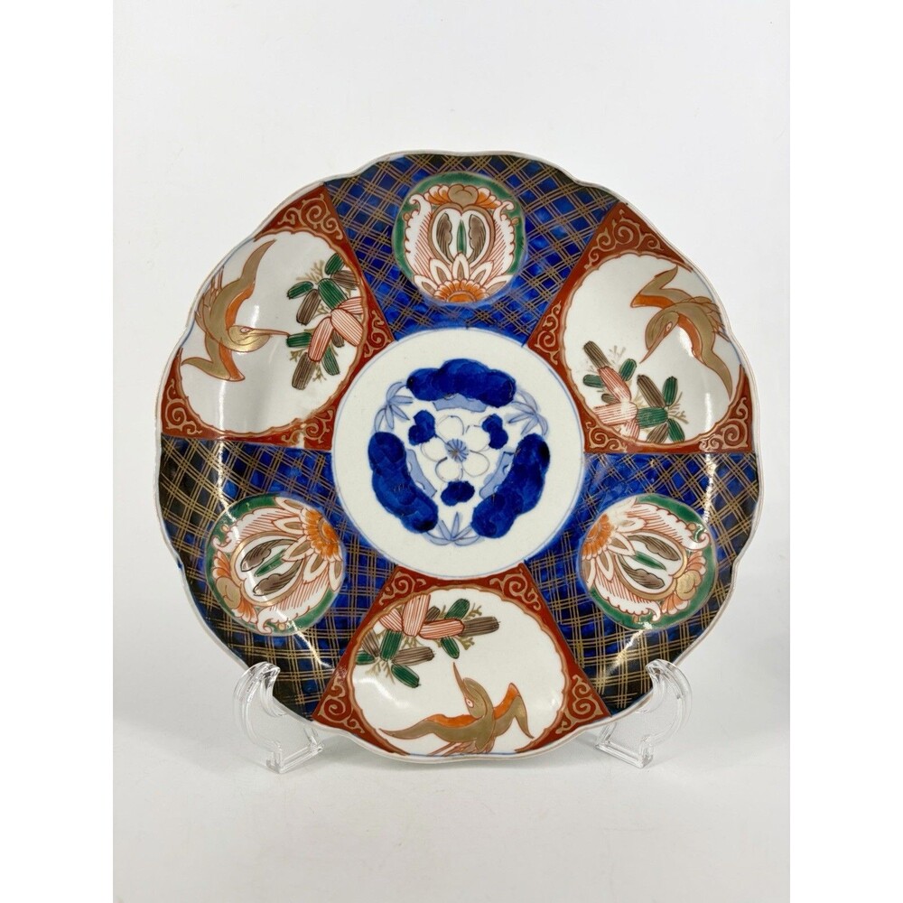 Antique Imari Porcelain Plate Scalloped Hand-Painted Meiji Large Bird Red ribbon